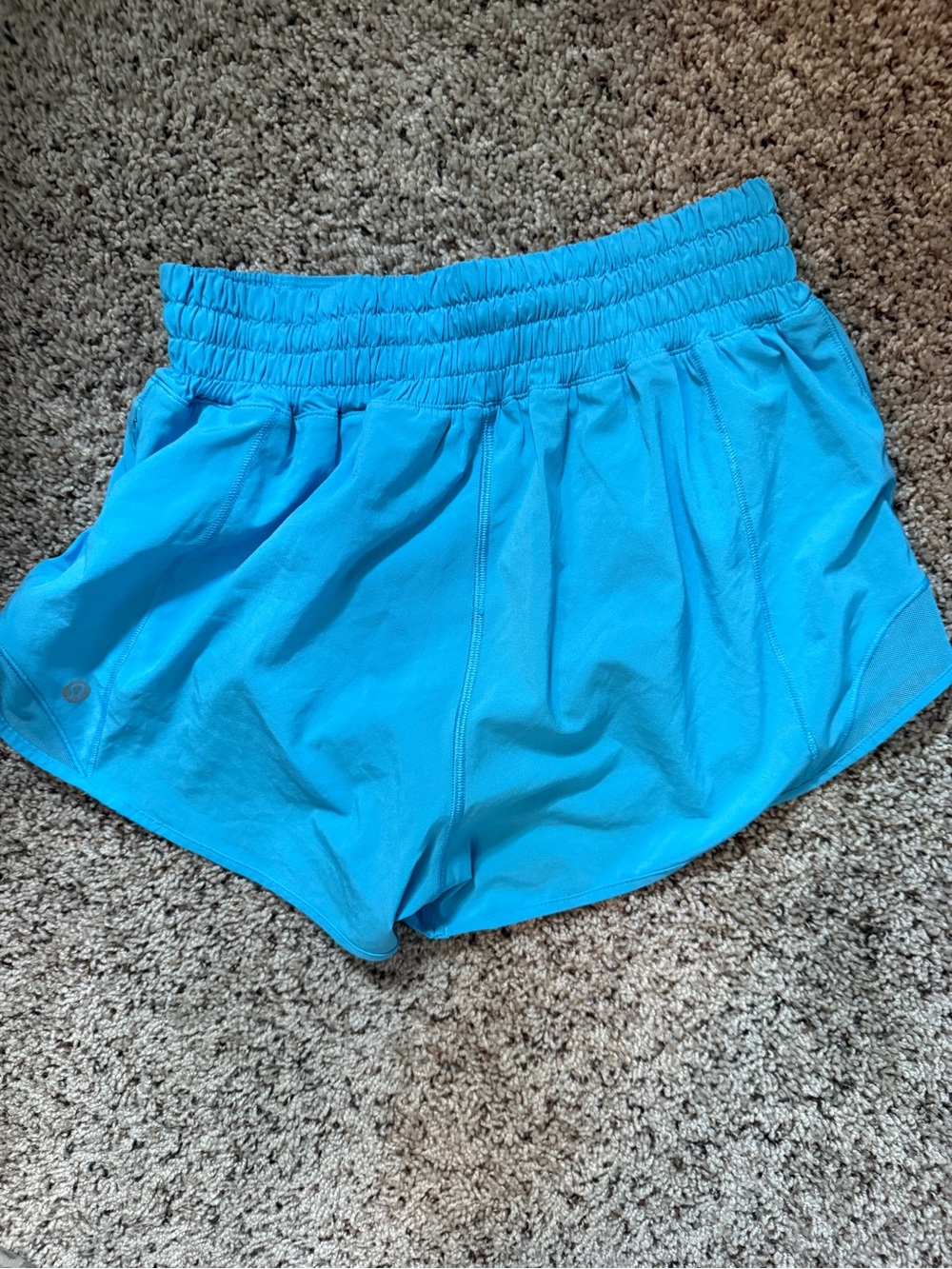 Size 4 Hotty Hot lululemon athletica Women’s Athletic Shorts - Bright Aqua Blue - Picture 2 of 4